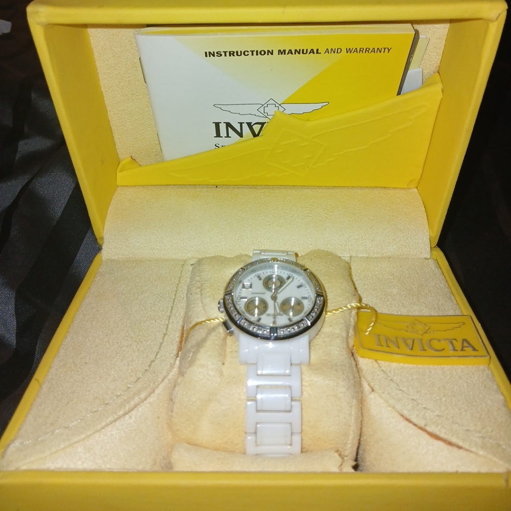 Ladies Invicta ceramic watch